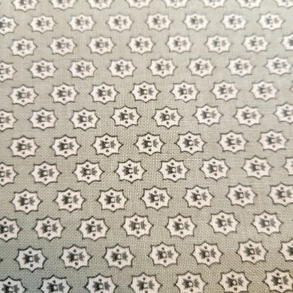Cranston VIP Green Floral Star Cotton Fabric 1yd x44